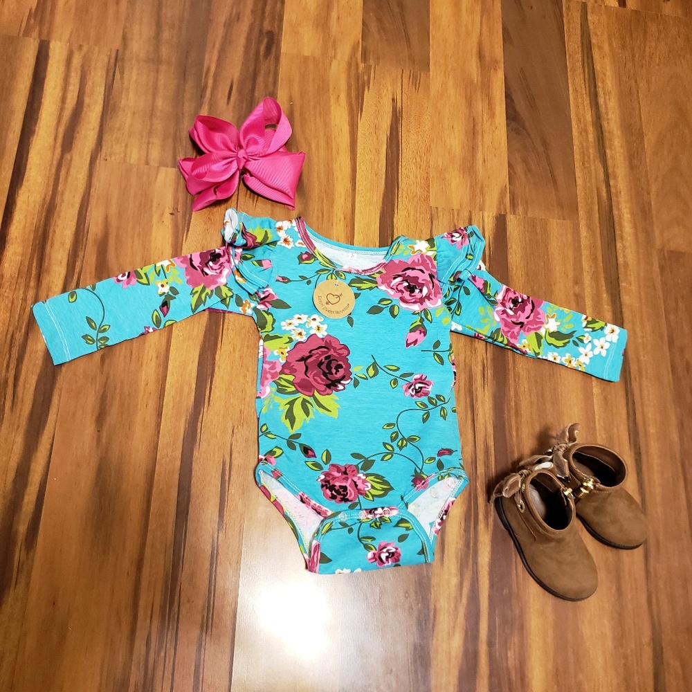 Floral onesie - Picture 1 of 1